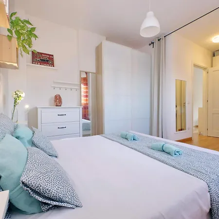 Silvias Flat By Domusdimore