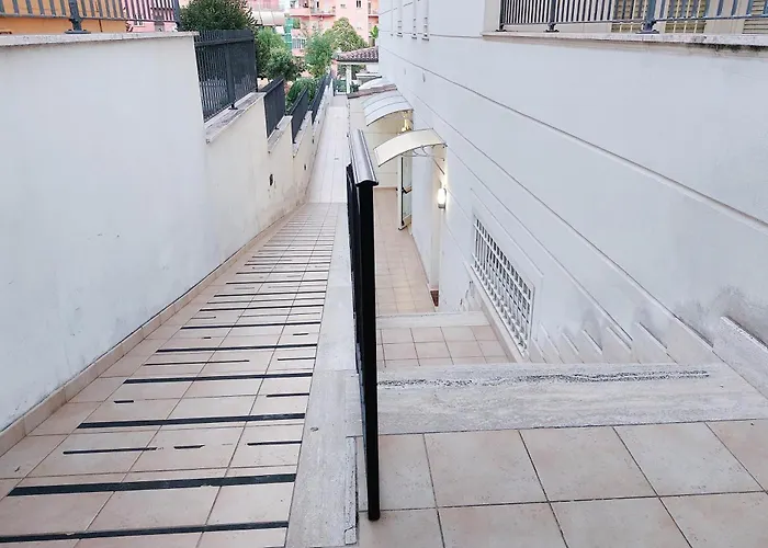 Silvias Flat By Domusdimore Roma